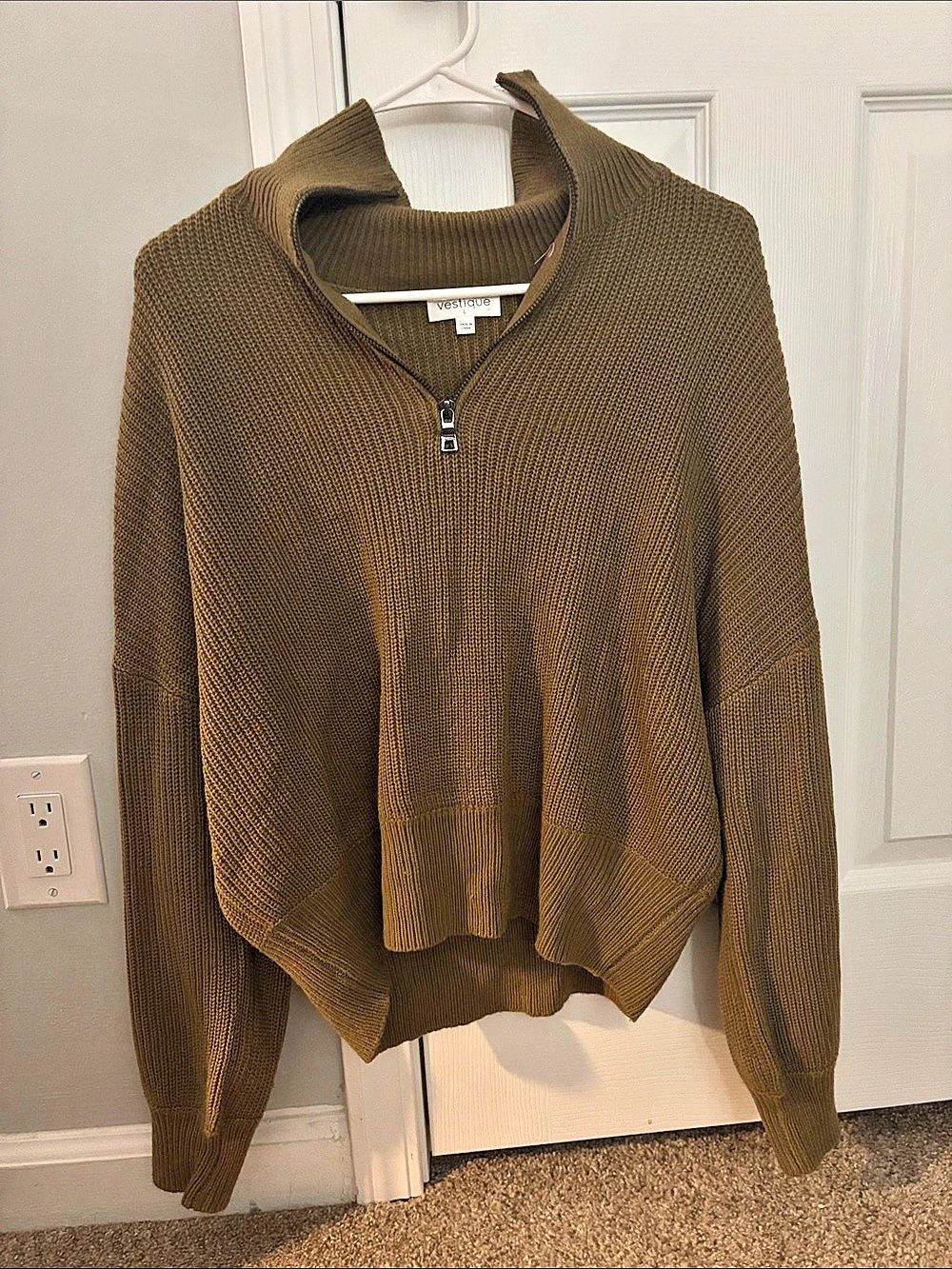 vestique Brown Half-Zip Sweater Size Large Like New